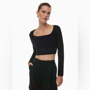 Aritzia Babaton Black Sculpt Knit Prominence Longsleeve Crop Size XS/S‎